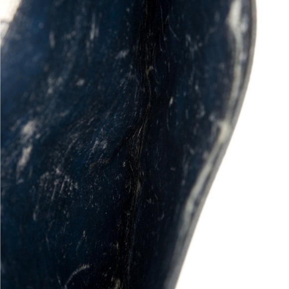 Gucci Beige and Black Monogram Envelope Clutch - Picture 3 of 5